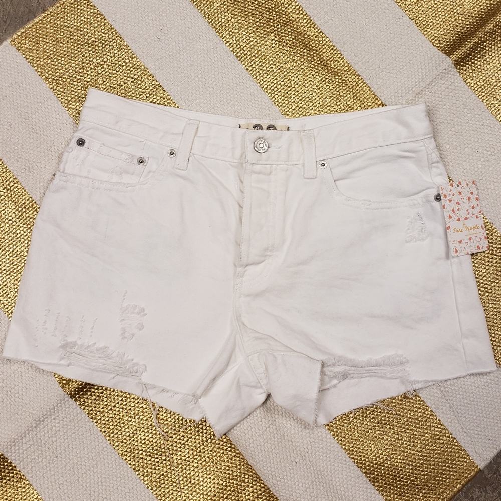 FREE PEOPLE SOFIA DISTRESSED JEAN SHORTS - Picture 3 of 4